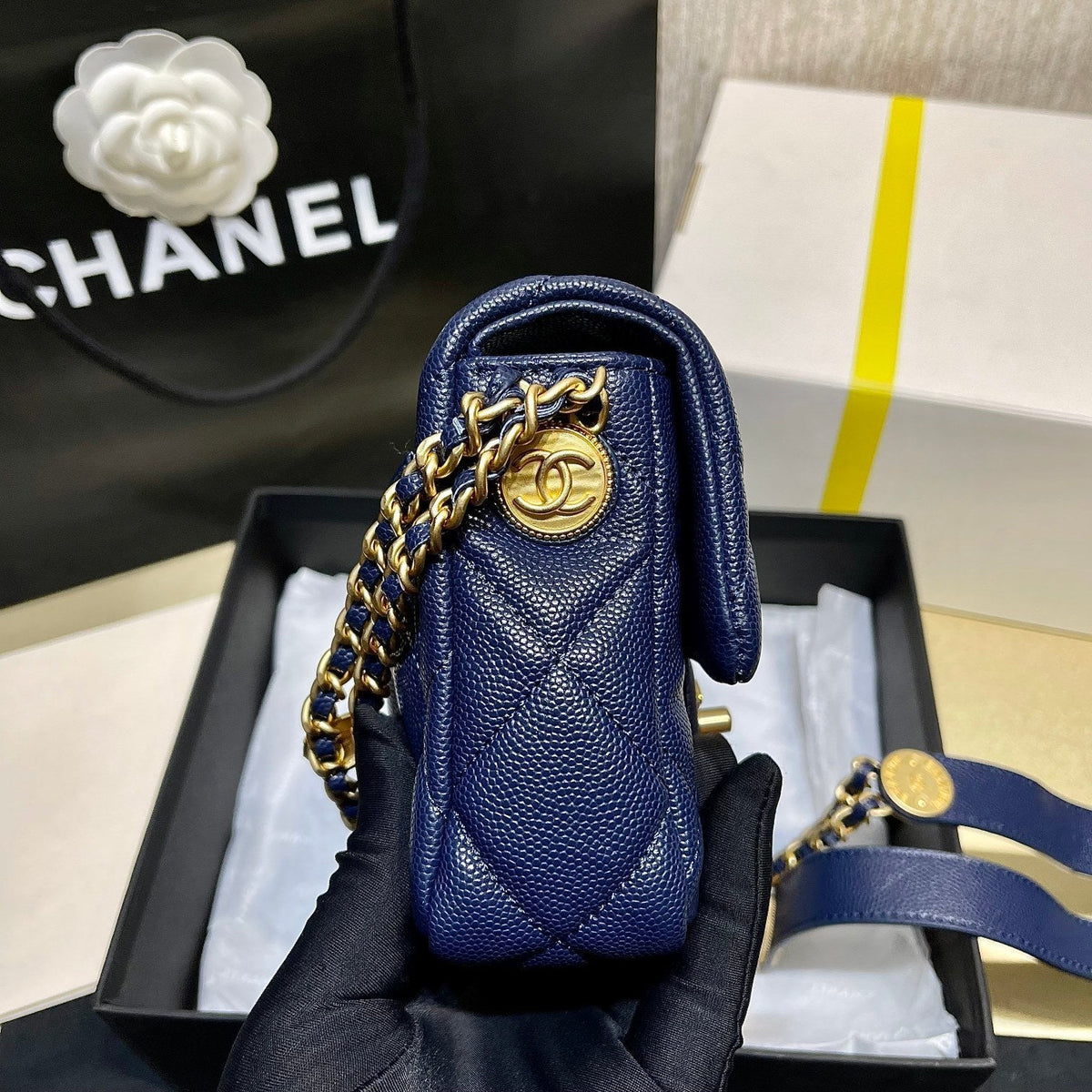 Chanel - Luxury Bag - CHL - 733