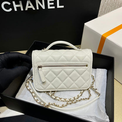 Chanel - Luxury Bag - CHL - 723