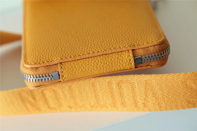 Franco Shops - Louis Vuittons  - 9975