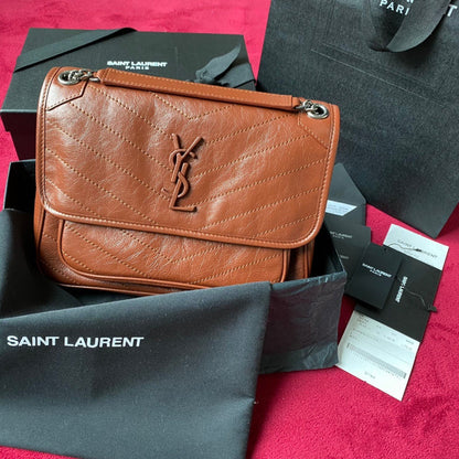 Yves Saint Laurent - Bags