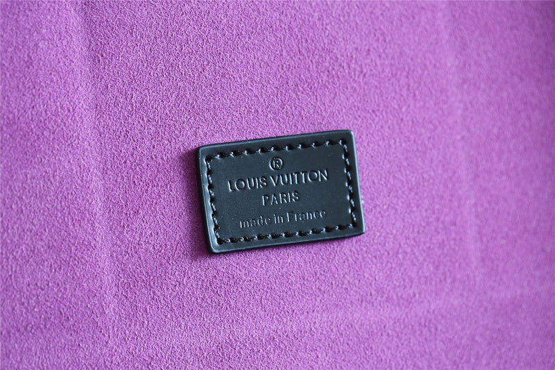 Franco Shops - Louis Vuittons  - 9546