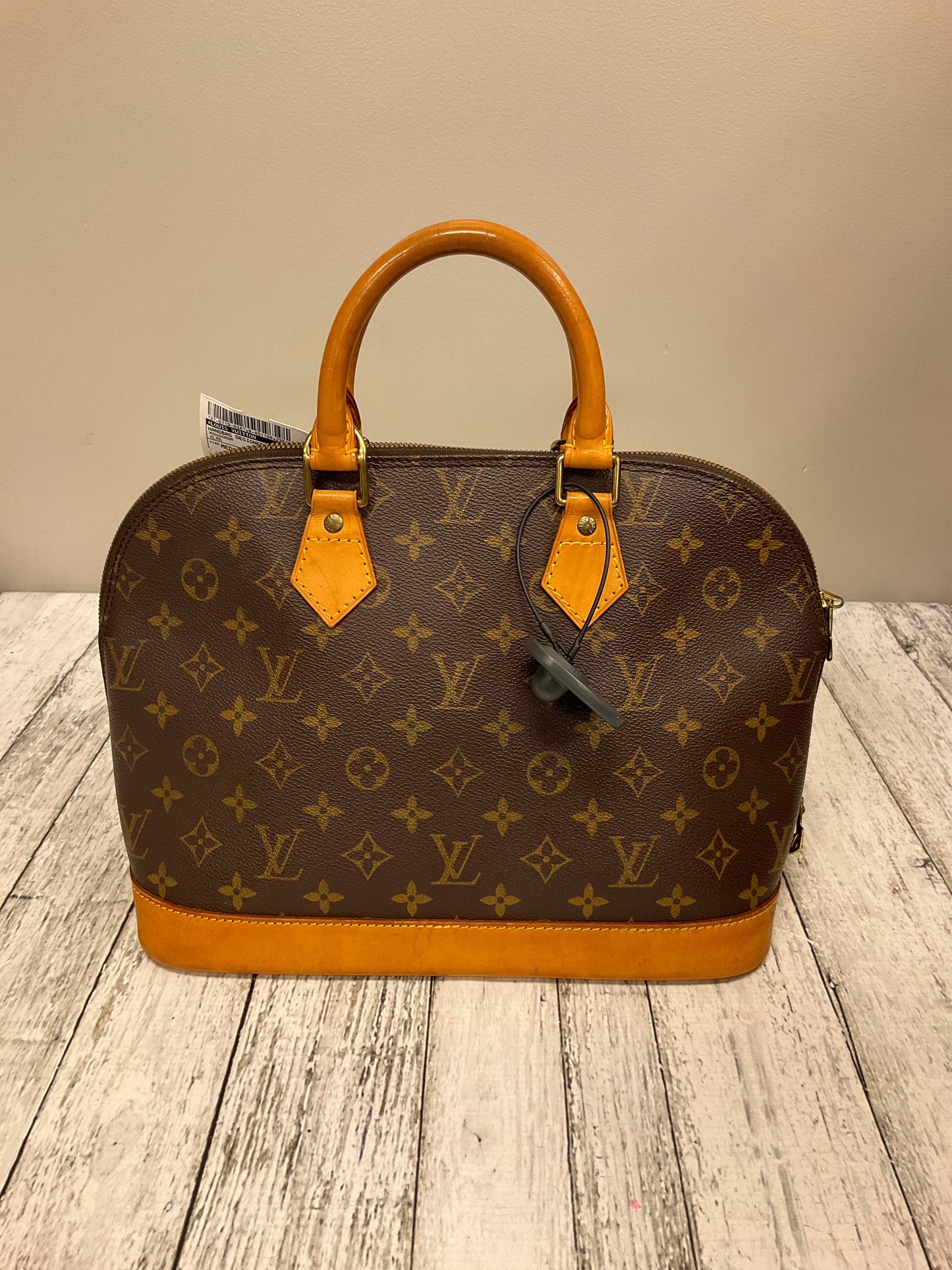 Handbag Designer By Louis Vuitton  Size: Medium