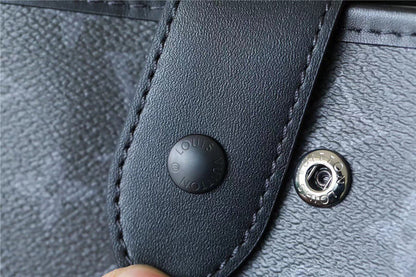 Franco Shops - Louis Vuittons  - 9801
