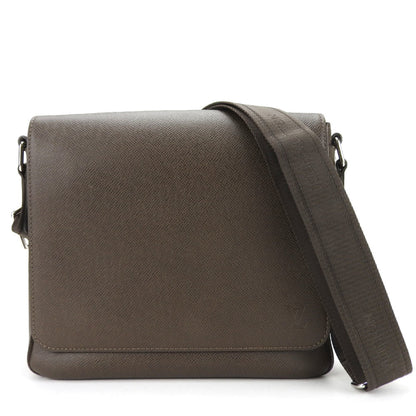 Louis Vuitton Taiga  Grizzly Taiga Leather Shoulder Bag