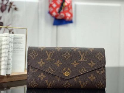 Franco Shops - Louis Vuittons  - 9199