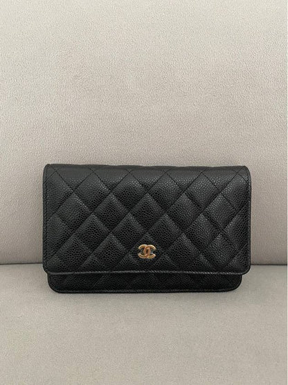 Classic Wallet On Chain Crossbody Bag Grained Calfskin Gold Black Chanel