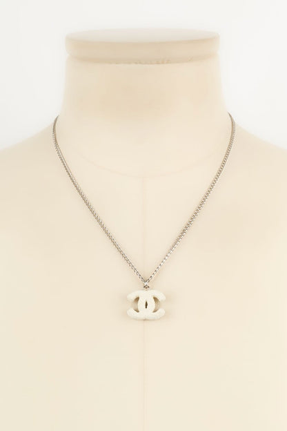 Collier cc Chanel