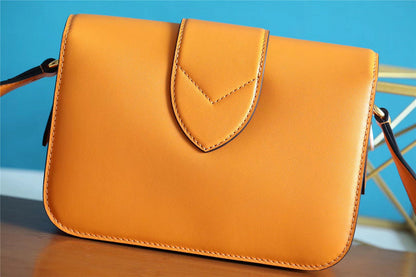 The Franco Shops - Louis Vuittons  - 7756