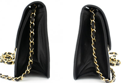 CHANEL Small Chain Shoulder Bag Clutch Black Quilted Flap Lambskin j85