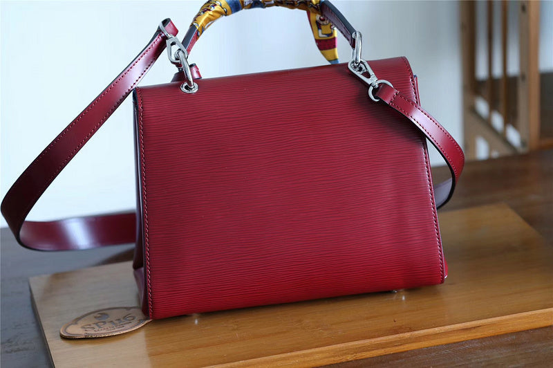 The Franco Shops - Louis Vuittons  - 7787