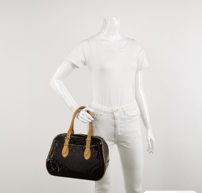 Louis Vuitton (LV) patent leather Summit Drive  Bag cherry color 32cm 250319781112520