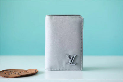 Franco Shops - Louis Vuittons  - 10745