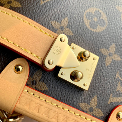 Franco Shops - Louis Vuittons  - 15507