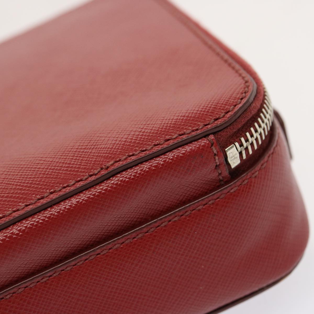 PRADA Safiano leather Clutch Bag Red Auth ac2882