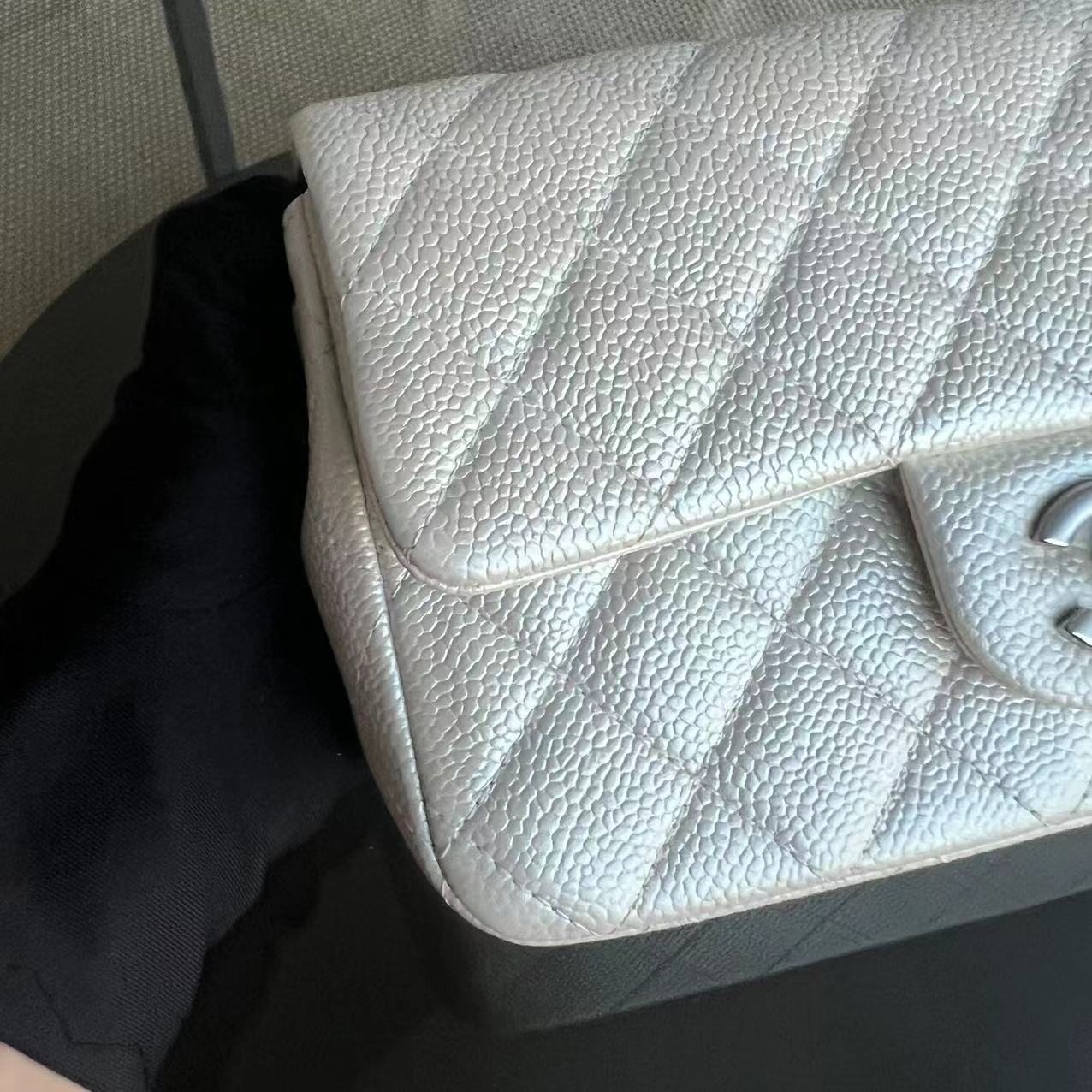 *Un* Caviar Mini Rectangle Classic Flap Quilted Iridescent Pearl White Silver Hardware Series 20