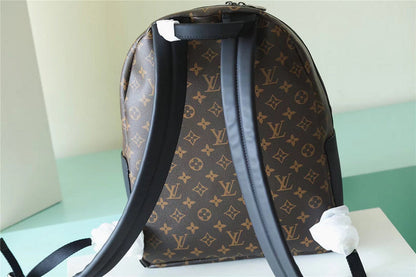 Franco Shops - Louis Vuittons  - 9564