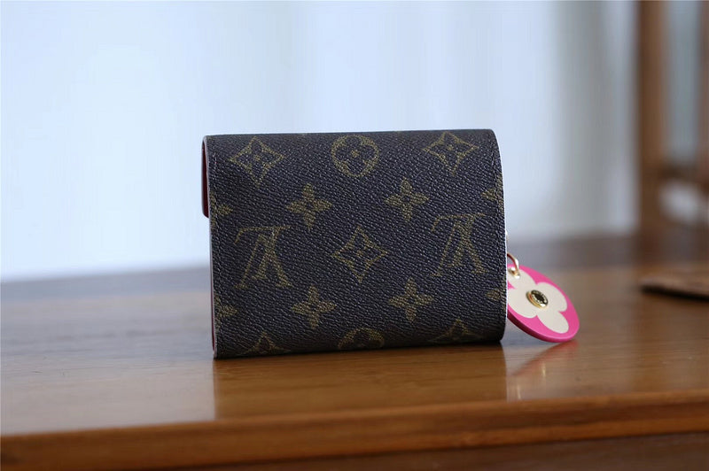 Franco Shops - Louis Vuittons  - 9406