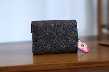 Franco Shops - Louis Vuittons  - 9406