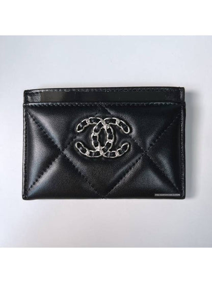 19 Logo Chain Quilted Lambskin Card Wallet Black Chanel