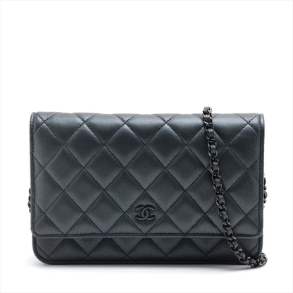 Chanel Matrasse  Chain Wallet Gr Black G  ay