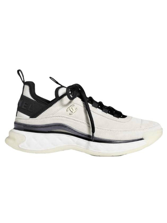 Logo Mixed Fibers Suede Low Top Sneakers White Chanel