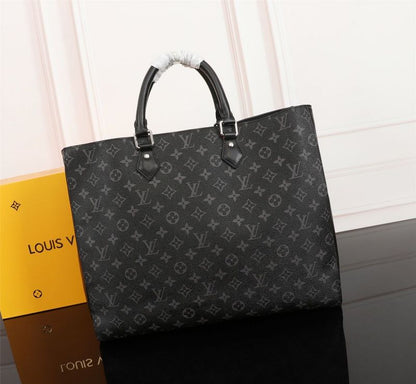 Franco Shops - Louis Vuittons  - 15519