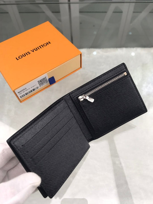 Franco Shops - Louis Vuittons  - 10978