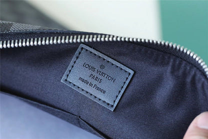 Franco Shops - Louis Vuittons  - 10548