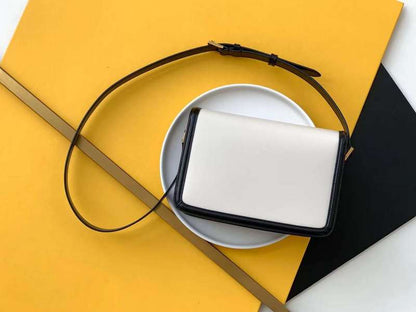 Yves Saint Laurent - Bags