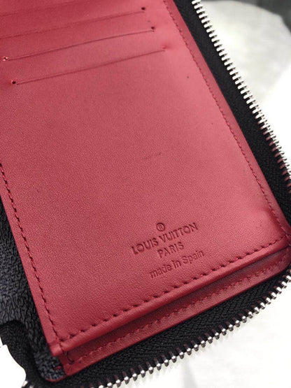 Franco Shops - Louis Vuittons  - 10859
