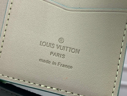 Franco Shops - Louis Vuittons  - 15648
