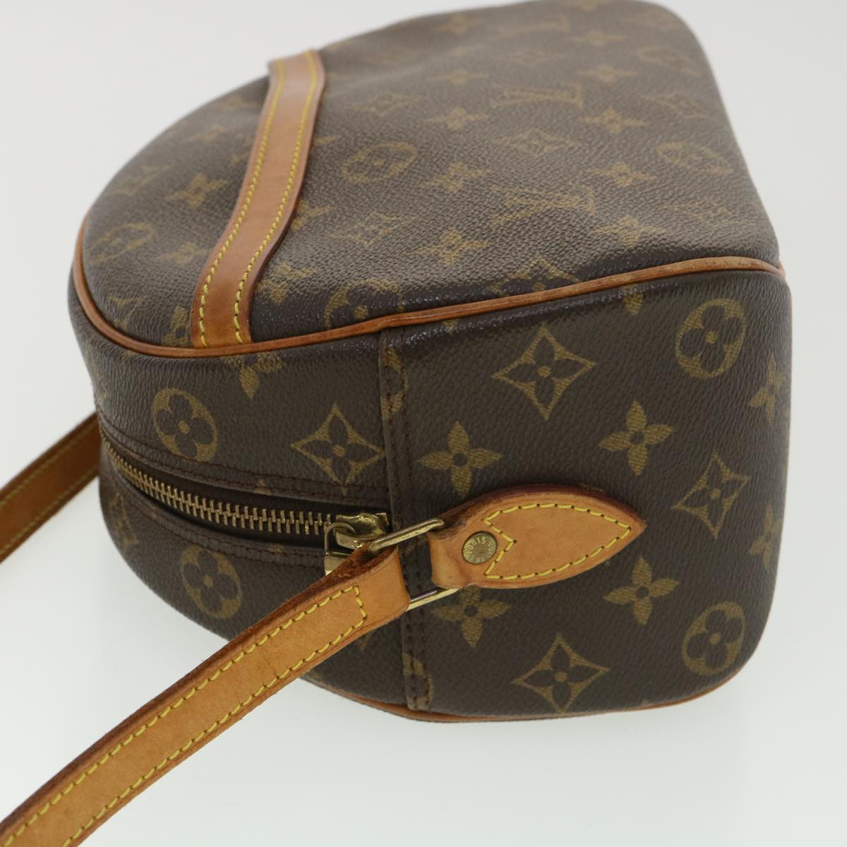 LOUIS VUITTON Monogram Blois Shoulder Bag M51221 LV am4109