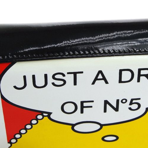 CHANEL 2001 Patent Leather Clutch 02755