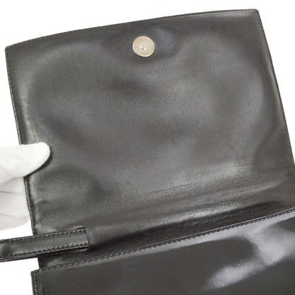 CHANEL 2001 Patent Leather Clutch 02755