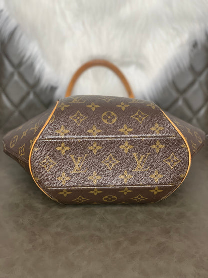 Louis Vuitton Monogram Ellipse