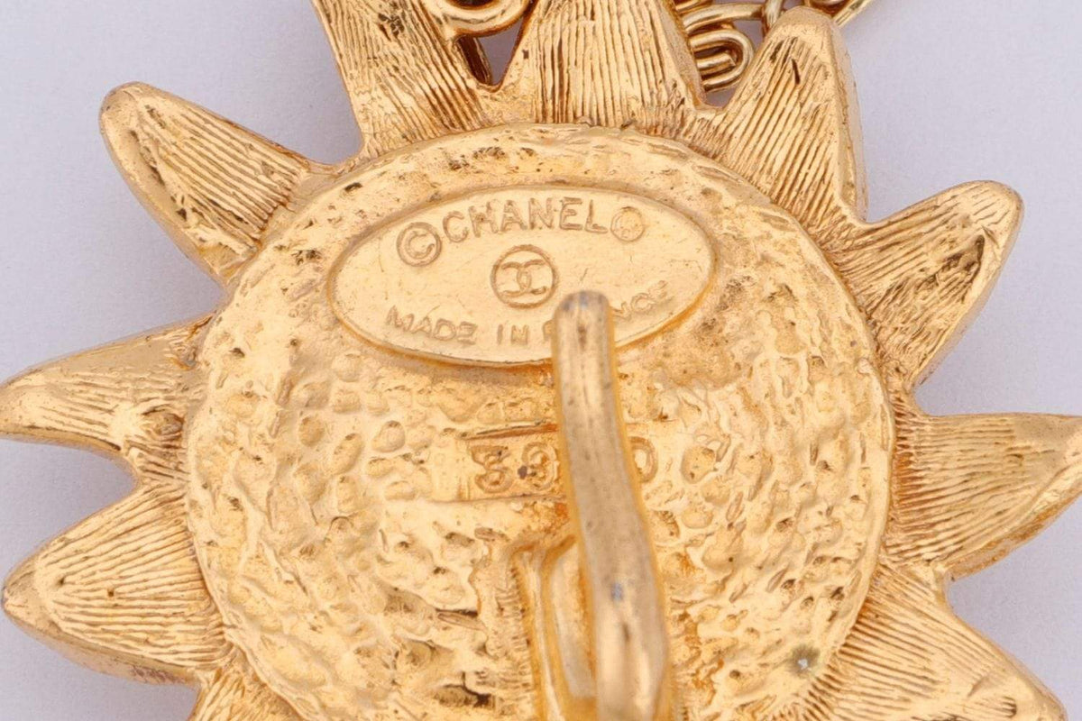 Chanel Faux Pearl Sun Collar Necklace in Gold