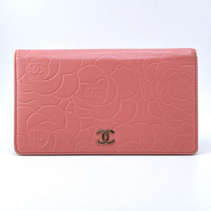 Chanel Camellia Fold Wallet In Pink