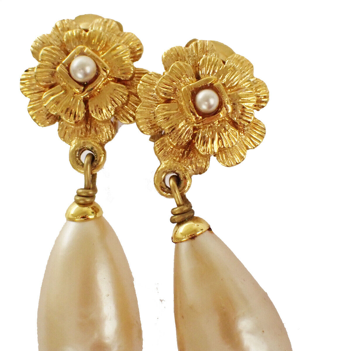 Chanel Camellia Swing Earrings 93P