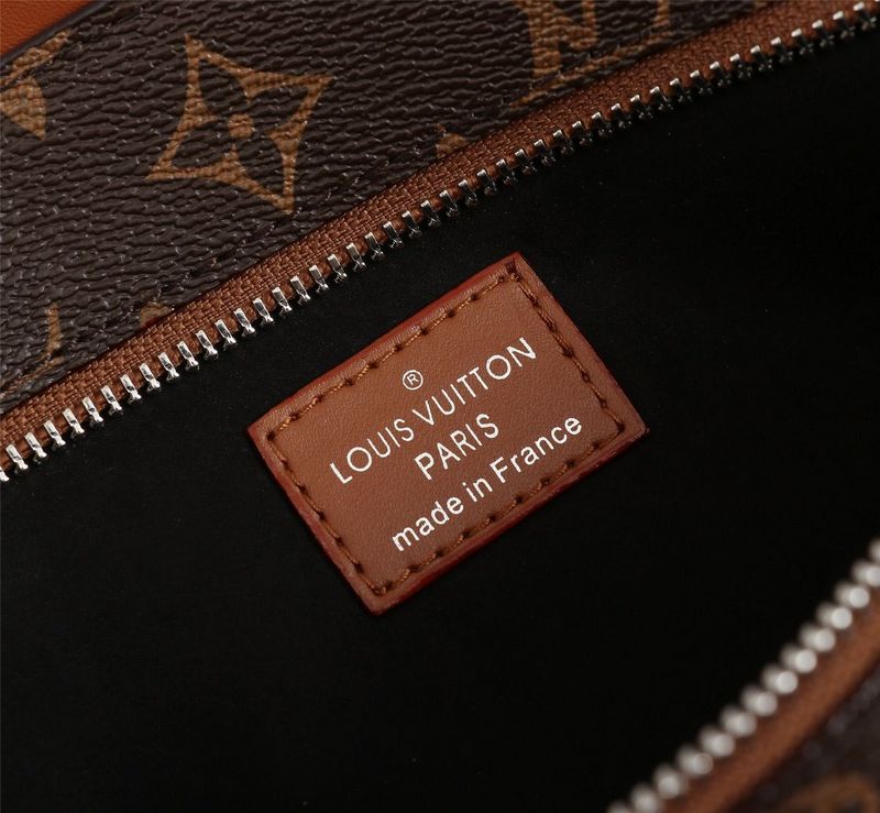 Franco Shops - Louis Vuittons  - 15518