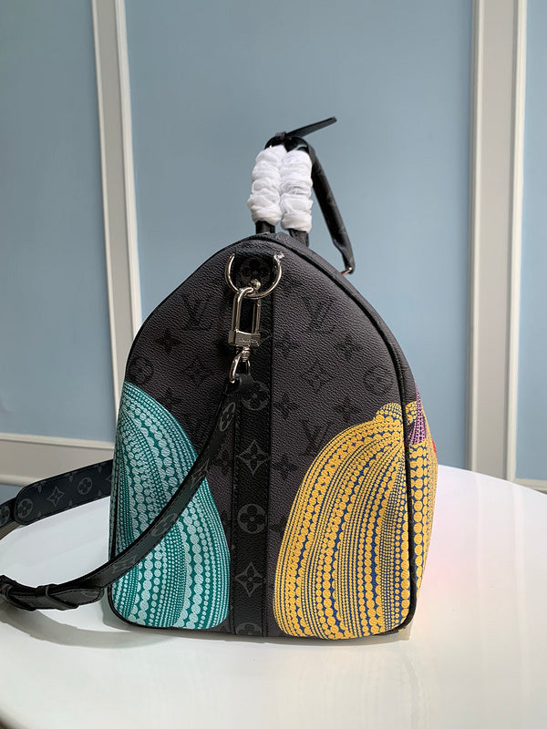 Franco Shops - Louis Vuittons  - 15500