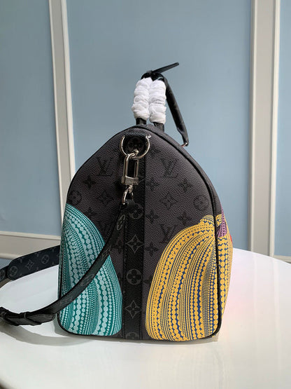 Franco Shops - Louis Vuittons  - 15500