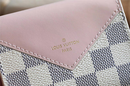 Franco Shops - Louis Vuittons  - 9178
