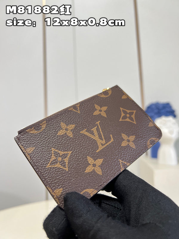 Franco Shops - Louis Vuittons  - 15716