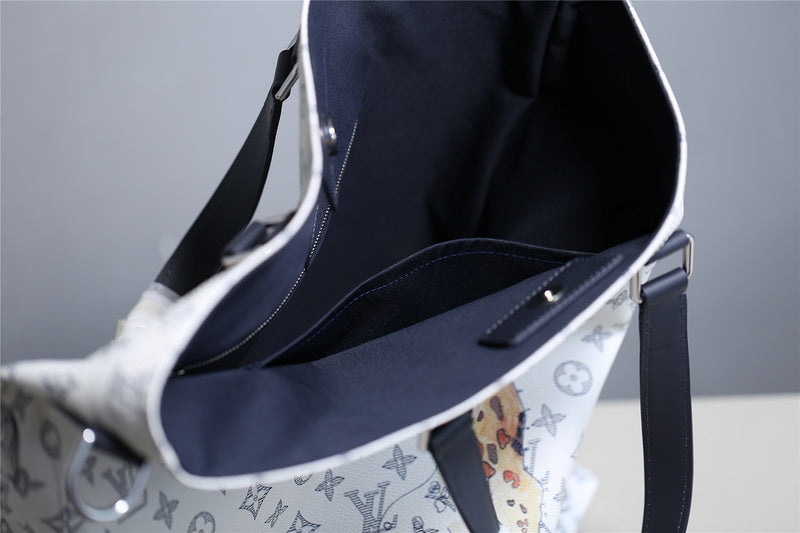 Franco Shops - Louis Vuittons  - 9841
