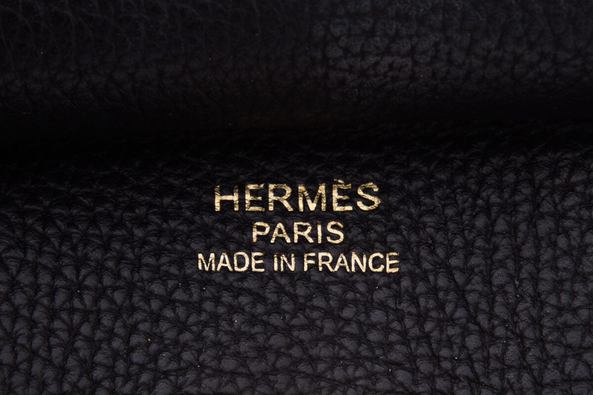 Hermès 2018  Noir Clemence 35cm Birkin Handbag W/ Gold HW