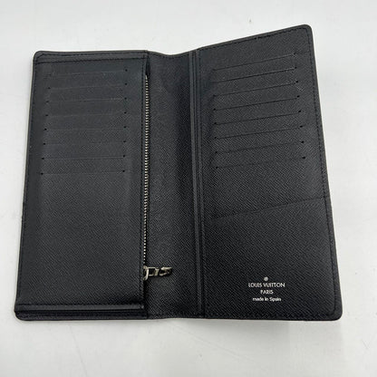 LOUIS VUITTON<br>Portofel Epi Leathe Wallet