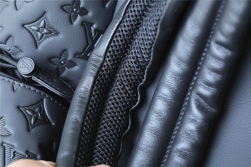 Franco Shops - Louis Vuittons  - 9557
