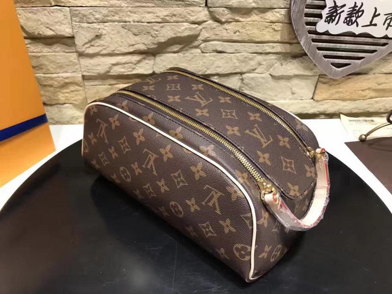 Franco Shops - Louis Vuittons  - 15589