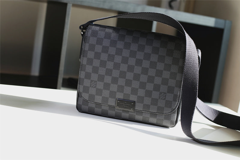 Franco Shops - Louis Vuittons  - 10415