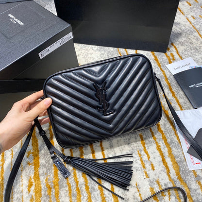 Yves Saint Laurent - Bags   055